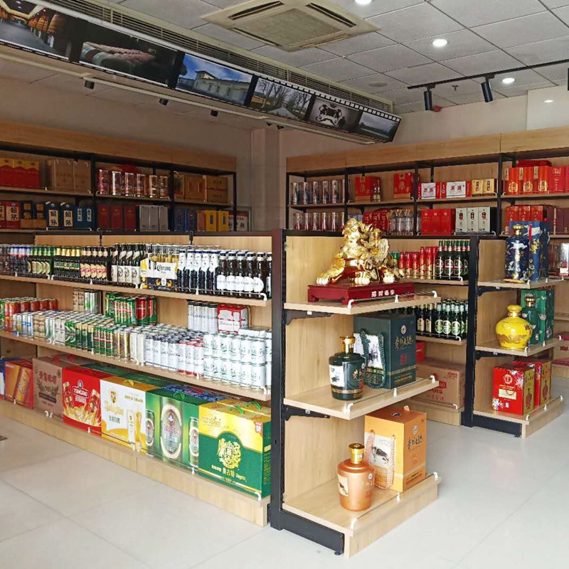 莱西名烟名酒店选用钢木货架安装实景